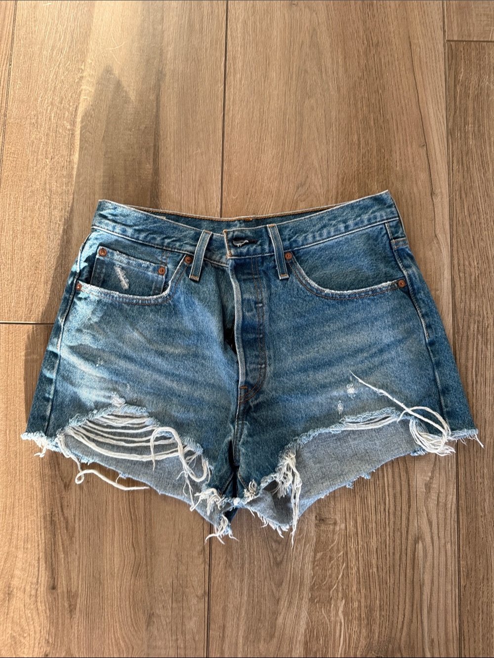 Levi's Distressed Cutoff Denim Shorts - Washed Blue